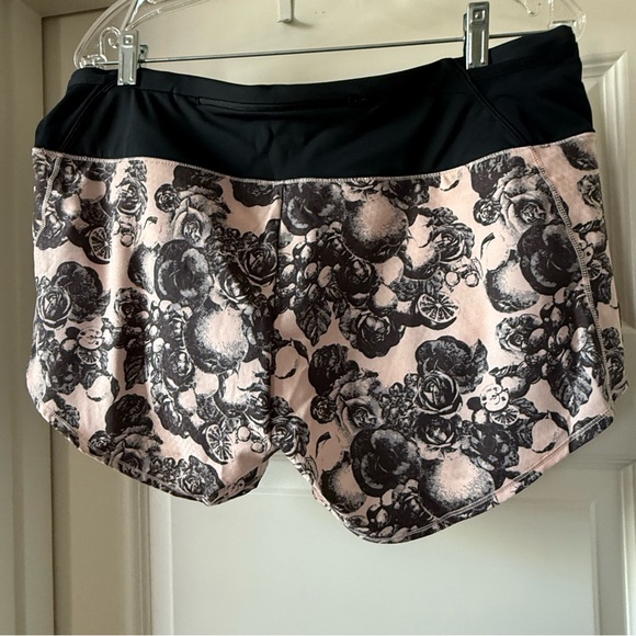 Oiselle Black and Pink Floral Shorts - Picture 2 of 5